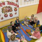 Dzień Jabłka w grupie Motylków
