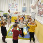 Zabawa ruchowa – Pieski.