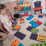 Szukamy drogi według kodu